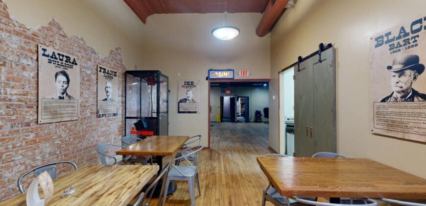 316 and 318 N Center Ave