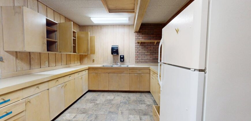805 Alderson Ave