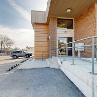 935 Lake Elmo Dr