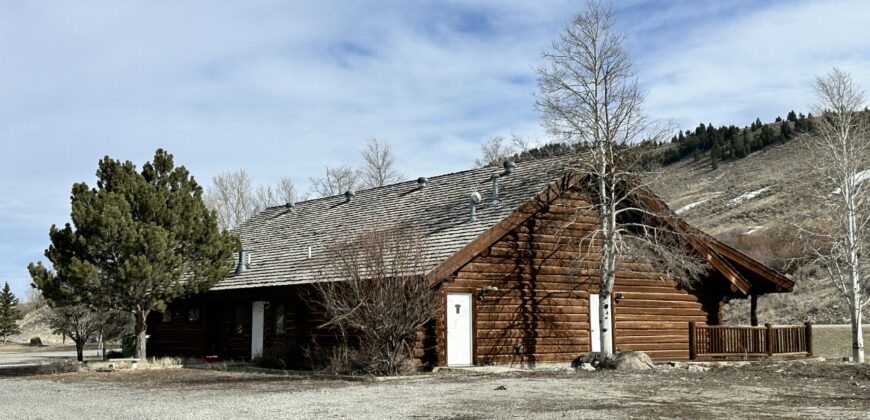 9 Fopar Ln, Cameron MT