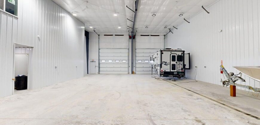 3734 Cresent Lake Rd, Unit 4