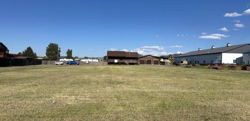77300 Gallatin Rd, Gallatin Gateway