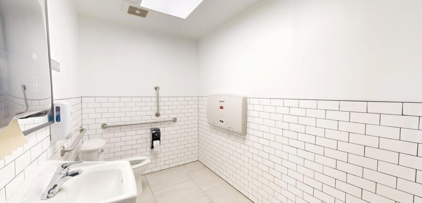 101 S 1st Ave – Laurel