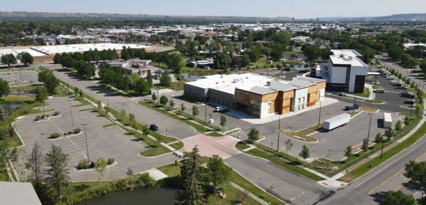 2255 Overland Ave & 1080 Creekside