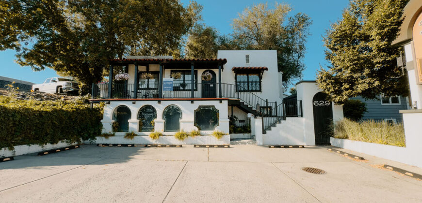 629 Grand Ave