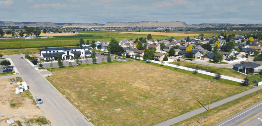 Block 1, Lot 5 Hawk Creek