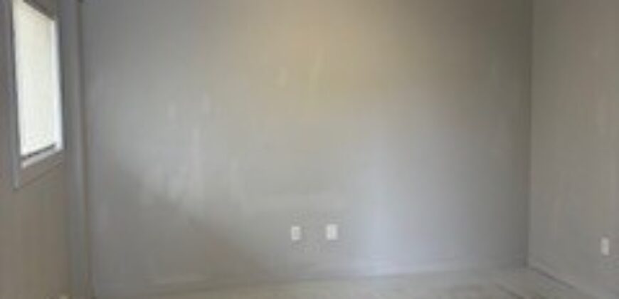 5229 King Ave W, B1