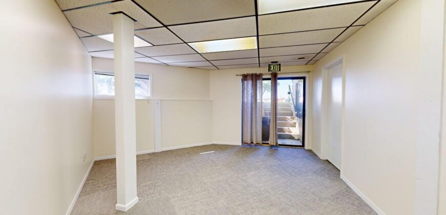 1445 Ave B