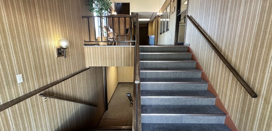 1445 Ave B