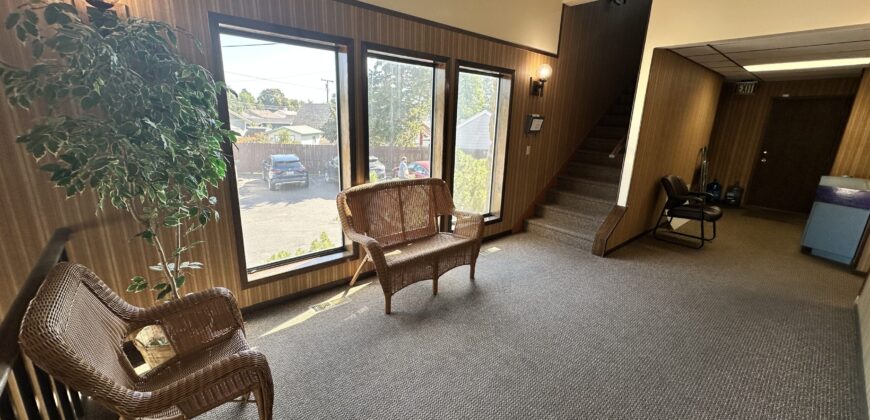 1445 Ave B