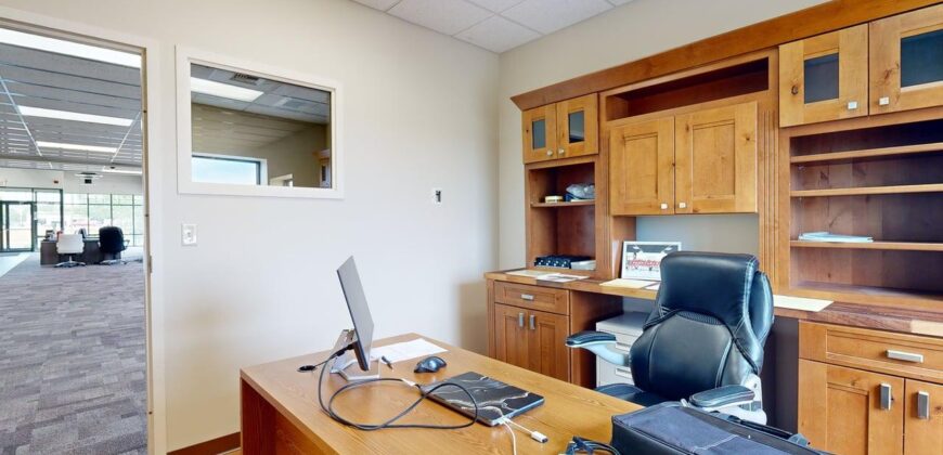 2950 King Ave W, Ste 1