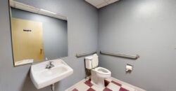 105 E Main St, Laurel