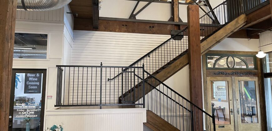 2223 Montana Ave, Ste 202