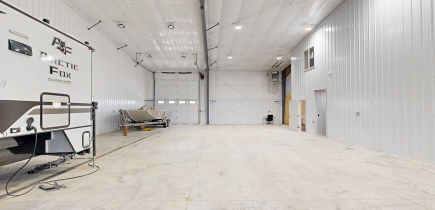 3734 Cresent Lake Rd