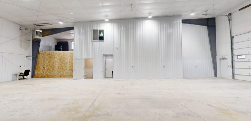 3734 Cresent Lake Rd