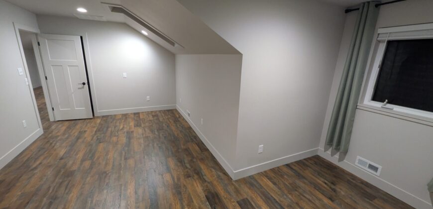 6891 Grand Ave, WORK LIVE/OFFICE