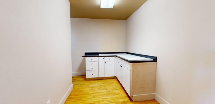 113 E Main St, Laurel MT