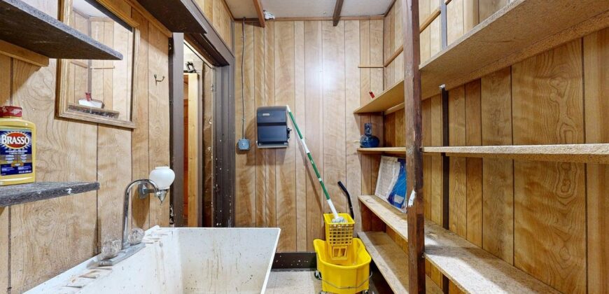 113 E Main St, Laurel MT