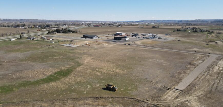 8522 S Frontage Rd – 2.11 AC