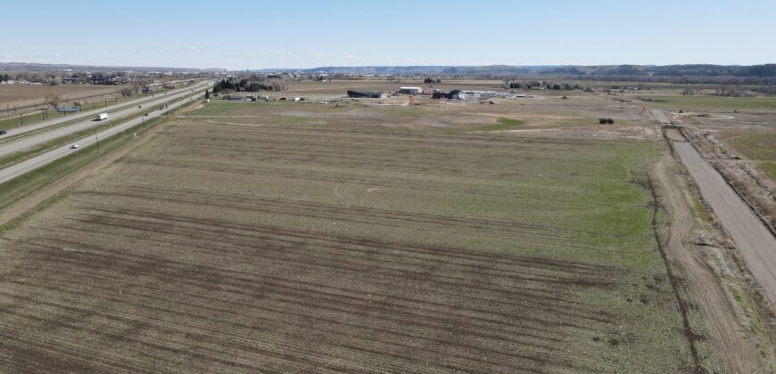 8522 S Frontage Rd – 2.11 AC